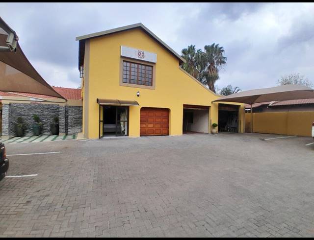 870M² BED & BREAKFAST FOR SALE IN SAFARI GARDENS